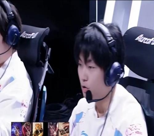 卡蜜月期的BuffBeichuan登场后打出3胜1负带队让二追三