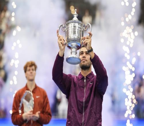 ATP即时排名：阿卡重返第一辛纳第二德约升第四布云朝克特第73