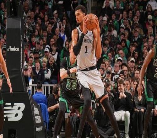 文班福克斯各21分马刺客场胜凯尔特人