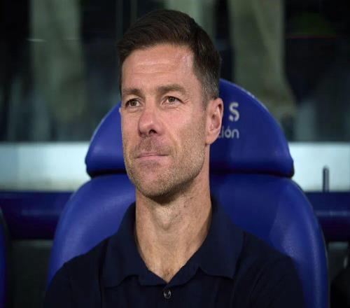 皇马主帅太难当！阿隆索下课绝非意外，执教利物浦有可能吗