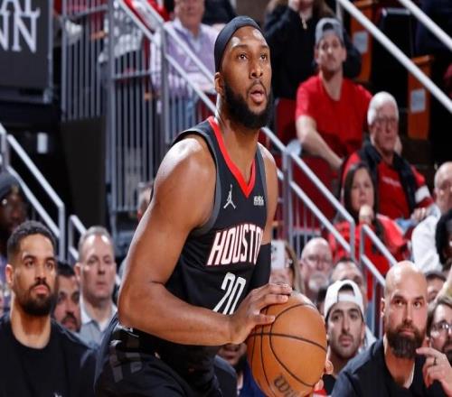 进攻端的自信心越来越弱了，火箭后场大闸估计要跌出轮换阵容了