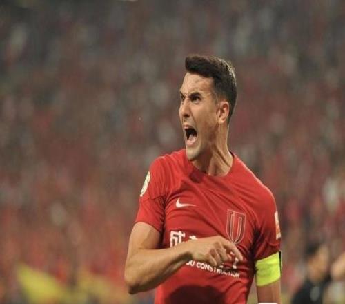 向队长告别！周定洋效力成都蓉城经典瞬间