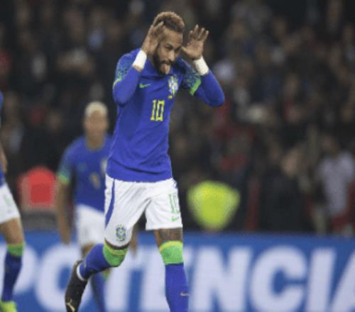 热身赛内马尔点射拉菲尼亚双响巴西51胜突尼斯