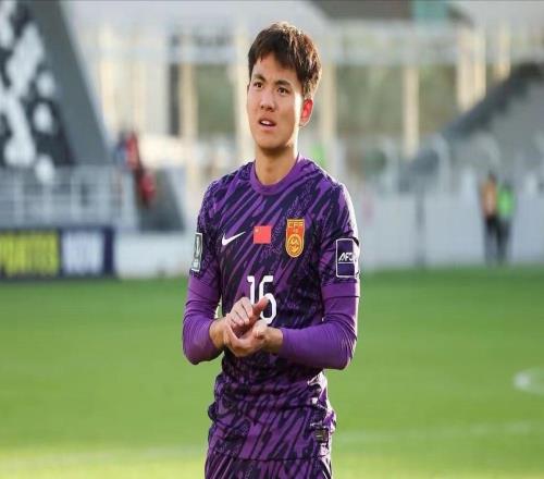 申花肠子都悔青了吧2000万犹豫不决错过李昊，如今5000万都不够