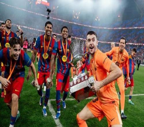 不同于皇马，每体：桑坦德竞技将在国王杯中向巴萨列队致敬