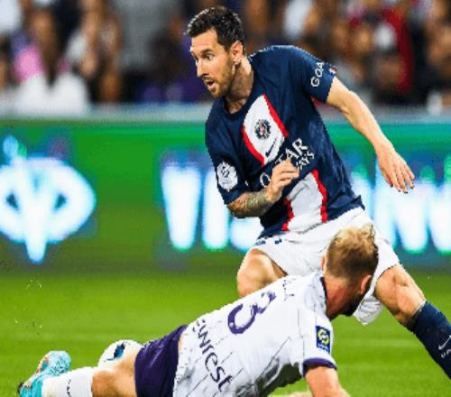 不进球的全场最佳梅西两度完美喂饼内少姆皇吃撑