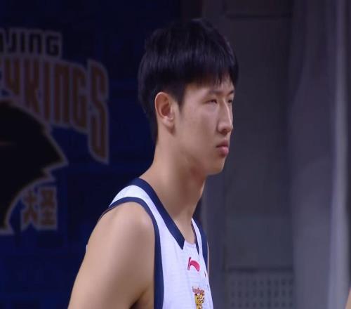 天赋全队最高！广东队强行提拔黄明依，但还没有打出来！