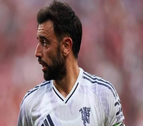 邮报：足总杯出局后曼联有空档期，他们在商谈去沙特踢友谊赛