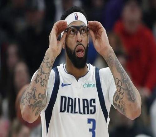 Shams：浓眉很可能接受左手韧带手术并将缺席数月