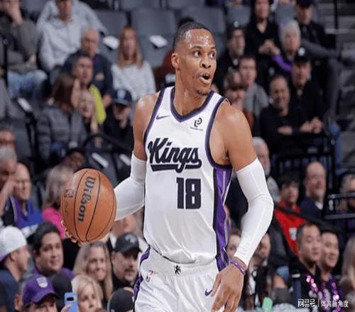 被倒数第一双杀老二打老大是真下死手！