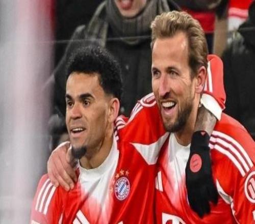 德甲：拜仁8比1沃尔夫斯堡