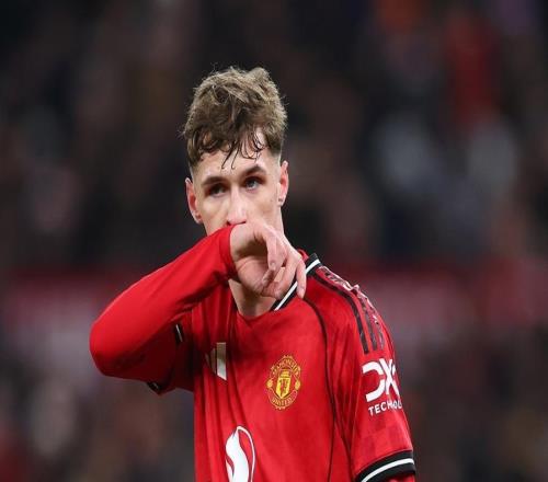 卡里克救火曼联的魔咒与奇迹：DNA教练的宿命轮回