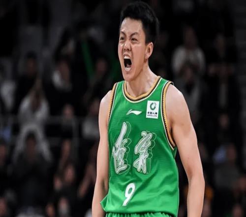 辽宁7086青岛遭4坏消息！亨特+鄢手骐没法看，姜宇星真没地位！