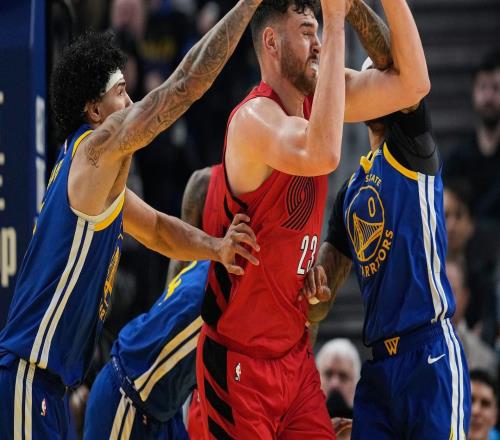 库里9中2却迎22分大胜！梅尔顿18分钟23分还骂科尔12人轮换吗