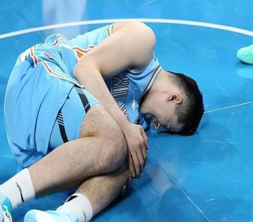 请神容易，送神难！现役CBA最无交易市场的4大顶薪球员