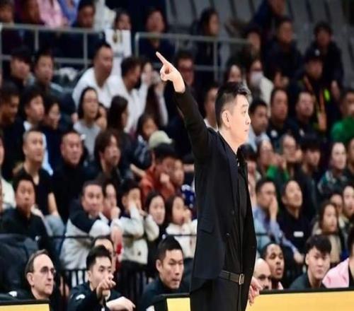 一夜3大冷门！CBA真是太刺激了，豪门9连胜被终结，黑马彻底褪色