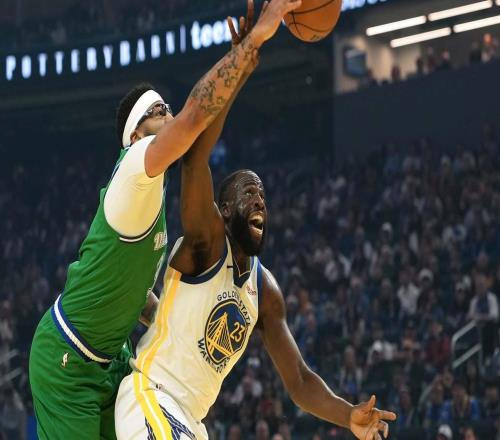 分析：尽管戴维斯将长期因伤缺阵，但仍有四支球队急于交易他