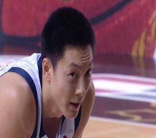 广东vs上海前瞻：CBA争冠热门火爆对决胡明轩徐杰PK张镇麟王哲林