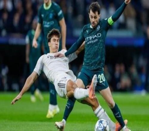 米体：尽管竞争激烈且转会成本不菲，但尤文已决心免签B席