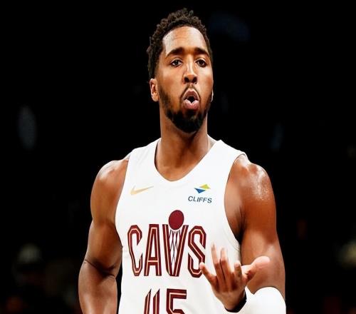 55分16助！最矮双枪打爆马克西，刷爆多项NBA纪录，大帝里程悲