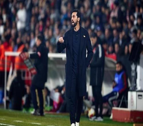 自洛佩特吉以来，阿韦洛亚是首位执教皇马首秀输球的主帅