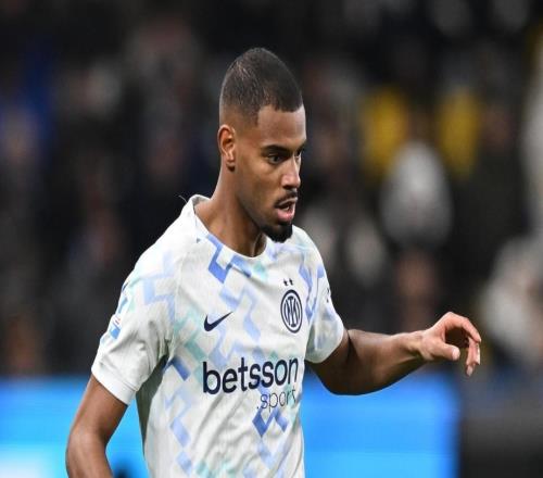 迪乌夫：身披国米战袍无比自豪，首秀时就下定决心要倾尽所有