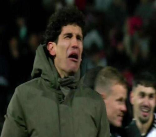 为何而哭在战胜皇马后，巴列霍泪流满面并且情绪完全失控