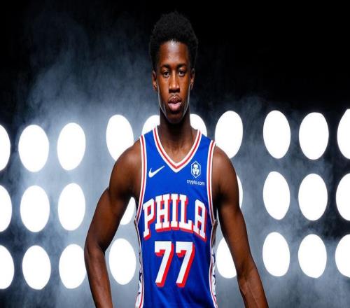 近5年的探花，待遇却截然相反，两人成球队核心，一人已成水货！