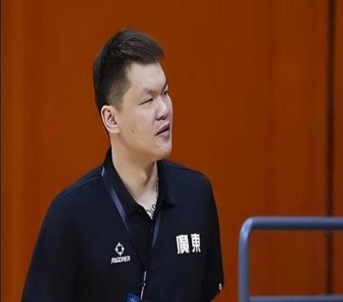 朱芳雨羡慕首钢队豪华阵容，深圳队回应球队欠薪传闻