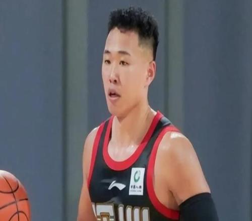 CBA打完14轮，最值得入选国家队的5位球员！徐杰领衔，徐昕在列