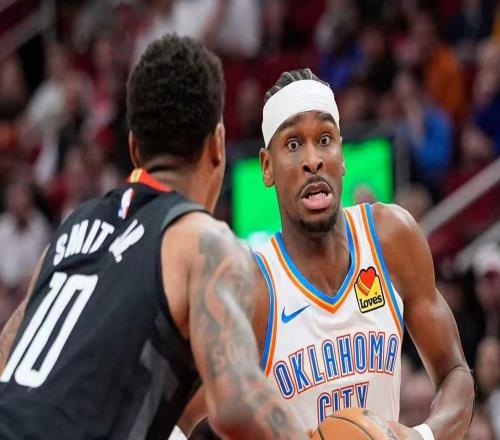 惨烈！雷霆明显回场裁判视而不见乌度卡申诉吃T直接换主力放弃