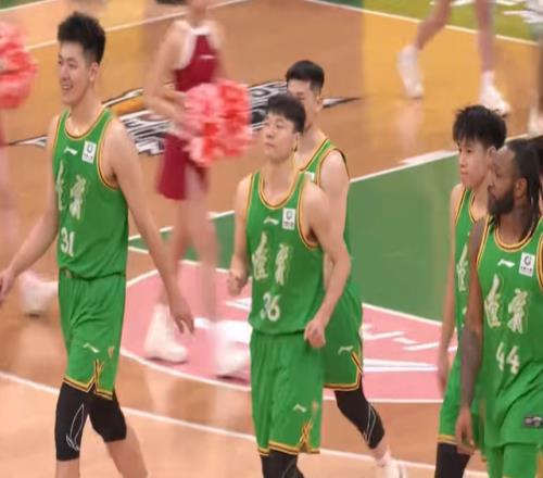 随着辽宁甩开新疆，北京反超山西，深圳崩盘，CBA最新积分榜出炉