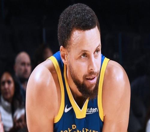 巴特勒32分8板，勇士大胜尼克斯！库里回暖，勇士一战有三个收获