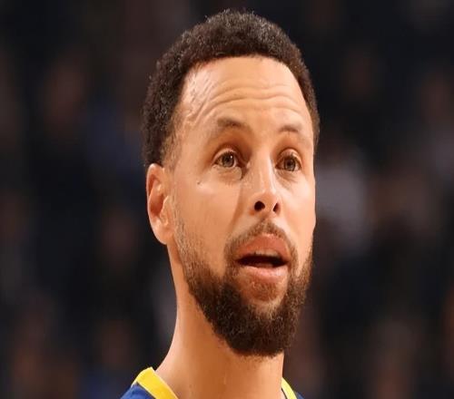 勇士替补兼容性拉满！上场就打出优势，巴特勒与库里无压力带二阵