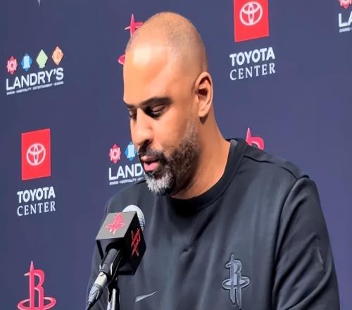 乌度卡拒背锅！发布会直指球员懒惰+申京问题，却不反思末节执教