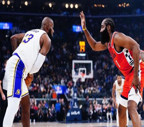 11胜2负，从西部倒数打成联盟第一！再不交易，你们又快要倒下了