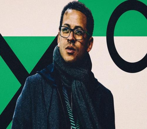 TA谈蓝军本赛季战术变化：人员换位频繁，积极利用边路空间