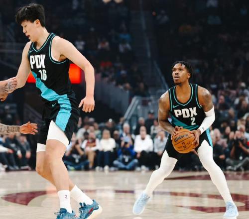 开拓者双向球员表现出色，球队必须清理人员，为他们腾出空间了！