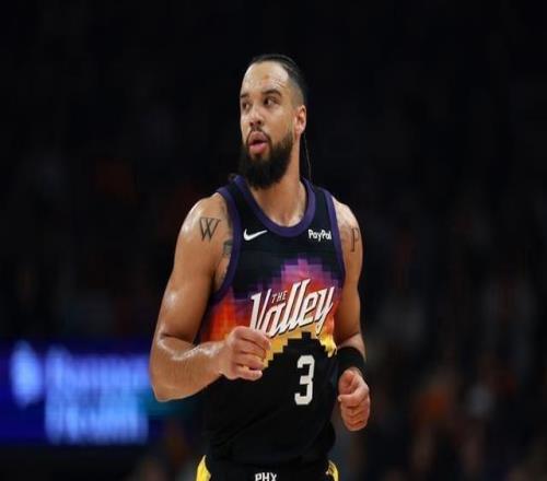 阿伦砍下21分4篮板NBA常规赛太阳半场6356领先活塞