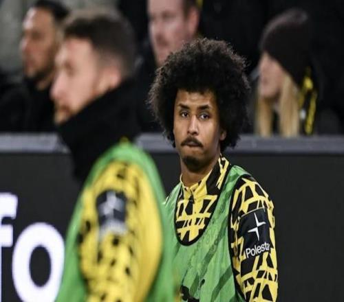 图片报：对阵不莱梅的比赛后，阿德耶米独自提前离开了更衣室