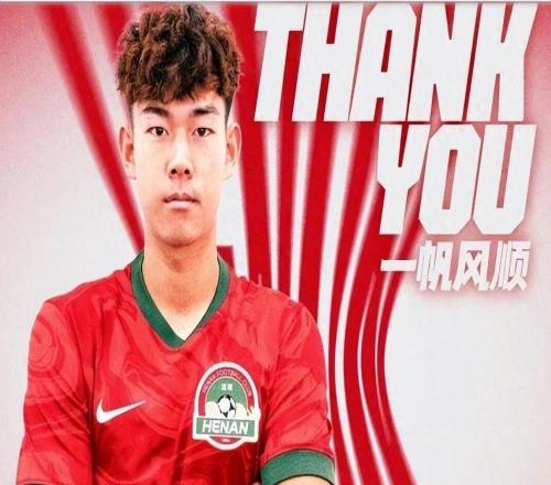 唏嘘！昔日国足希望之星泯然众人矣，在中超无人问津，或转战中甲