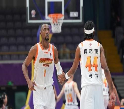 CBA常规赛：北京控股不敌江苏肯帝亚