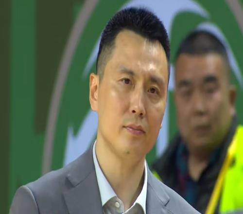 破案了！洛夫顿说不打，后来又打，卢伟进行了解答