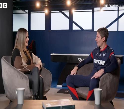 格拉斯纳：我曾经历脑出血的手术，当时生存概率是50%