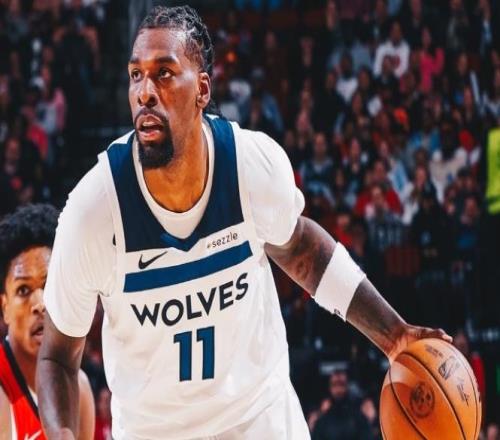 杜兰特39+7历史第7人，华子缺阵兰德尔空砍39分，火箭逆转森林狼