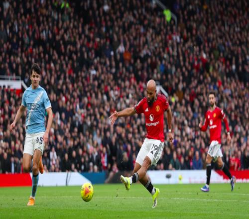 多纳鲁马屡送神扑！曼联仍20终结曼城13场不败姆伯莫多尔古破门