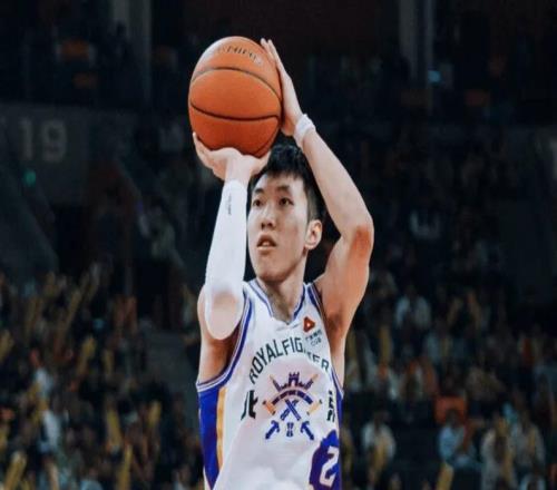 张庆鹏帅位稳住了廖三宁绝杀广东，攻守回暖，要崛起了