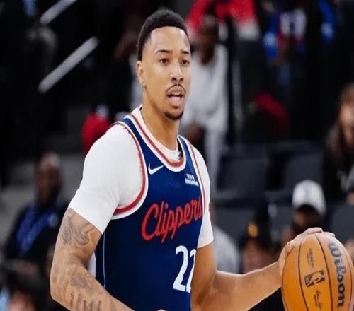 快船配角井喷暴走！邓恩桑德斯攻守兼备，米勒全面，克里斯蒂高效