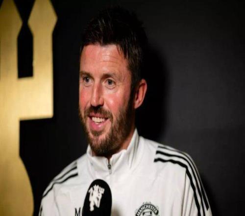 英媒：曼联计划世界杯后选帅