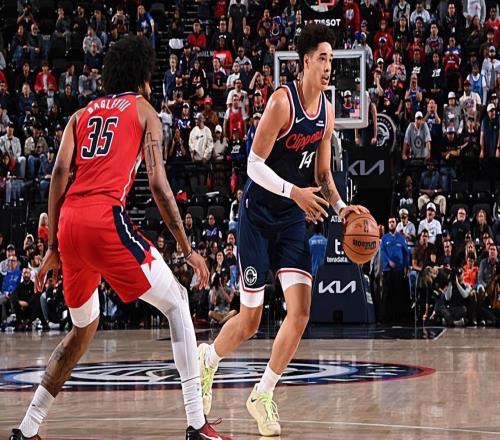 表现出现了一些起伏，快船接下来还会继续信任这位内线新秀吗